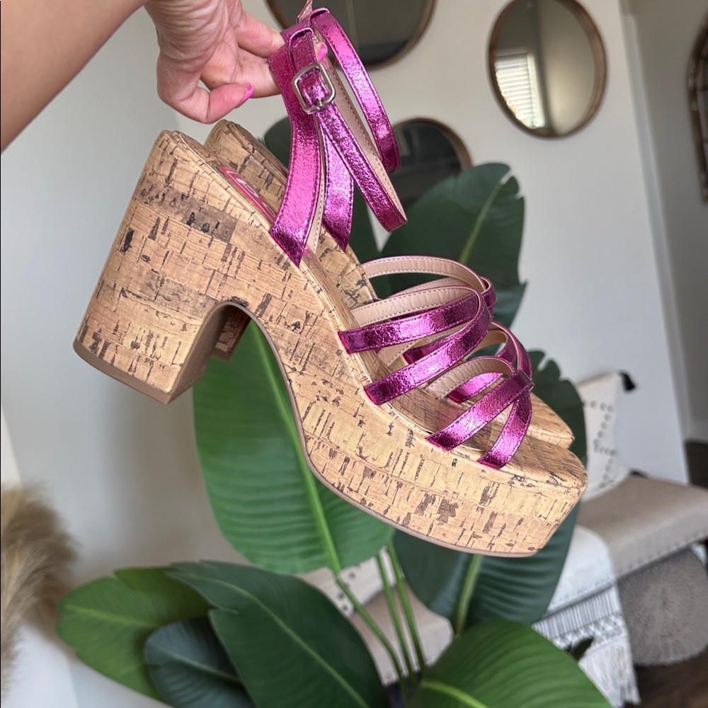 💜💓NEW! POP Y2K Platform Metallic Sandals Sz 8.5💓💜 - Picture 10 of 15